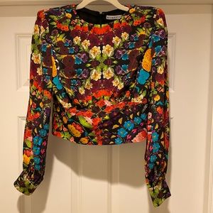 Alice + Olivia floral padded shoulder crop top (4)